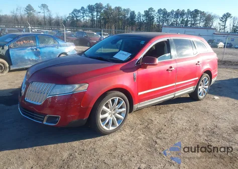 2010 Lincoln Mkt z USA, uszkodzony, nr VIN 2LMHJ5FR1ABJ15659